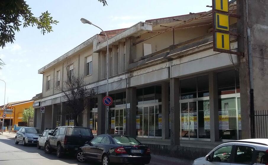 la centrale via cagliari dove hanno sede molte attivit produttive di domusnovas (foto l unione sarda)
