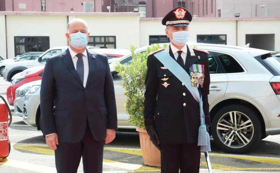 (tutte le foto sono dei carabinieri)