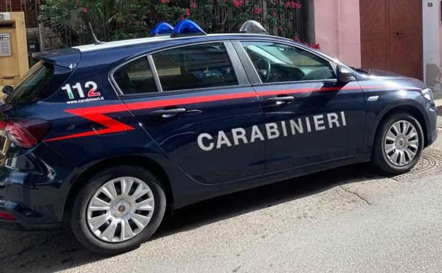 una pattuglia (foto carabinieri)