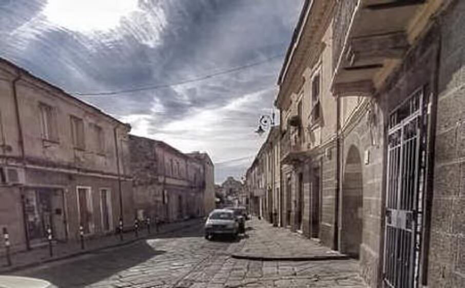 una delle strade centrali di ittiri (l unione sarda tellini)