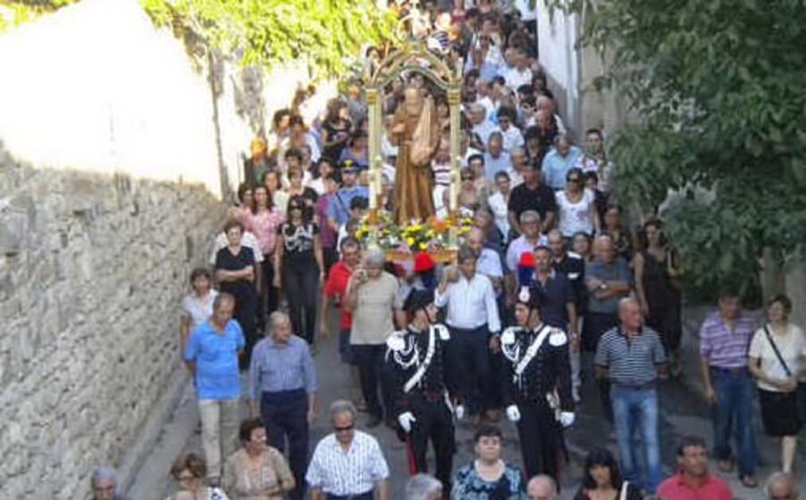 una processione negli anni passati (foto a pintori)