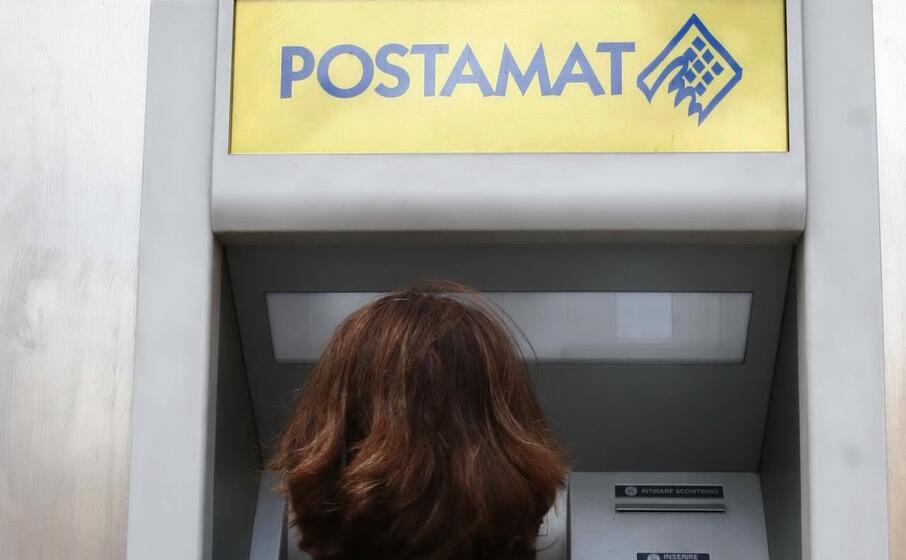 un postamat (archivio l unione sarda)