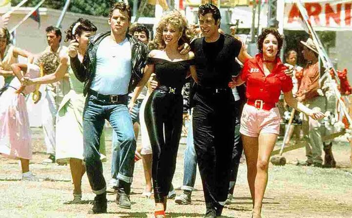 racconta la storia d amore tra danny e sandy