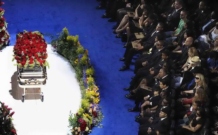 il feretro di michael jackson