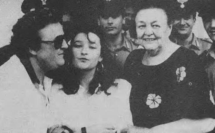 insieme alla famiglia (tutte le foto sono archivio l unione sarda)