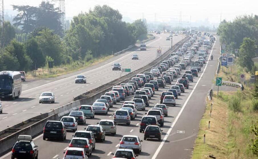 l autostrada all altezza sasso marconi (ansa)