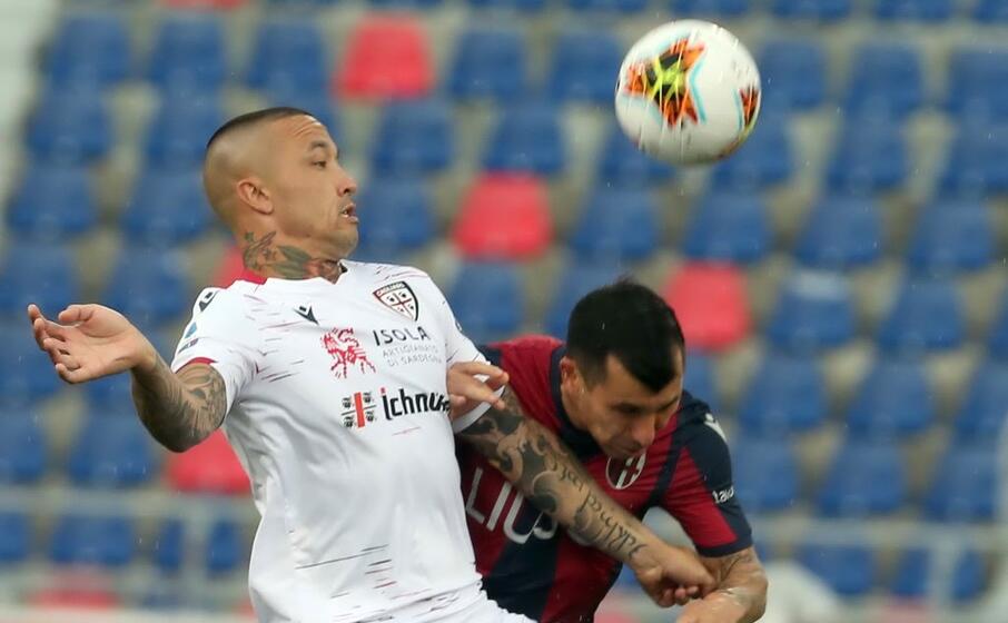 nainggolan in azione contro il bologna (ansa)