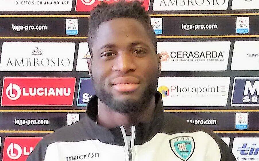roberto ogunseye al suo arrivo all olbia nel gennaio 2017 (foto i giagnoni)