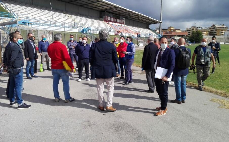 il sopralluogo del comune del 5 giugno scorso (foto l unione sarda marras)