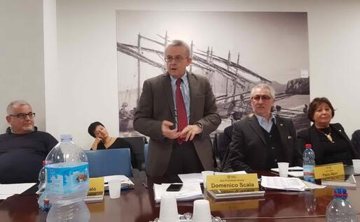 In piedi Domenico Scala (foto Federazione delle associazioni sarde in Svizzera)