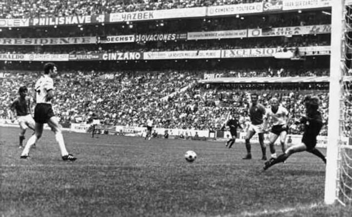 il gol di gianni rivera nella storica semifinale