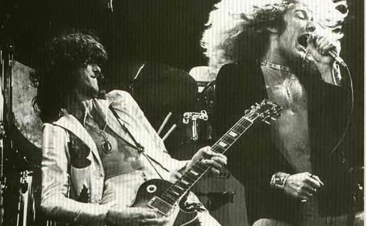 Robert Plant e Jimmy Page (archivio Us)