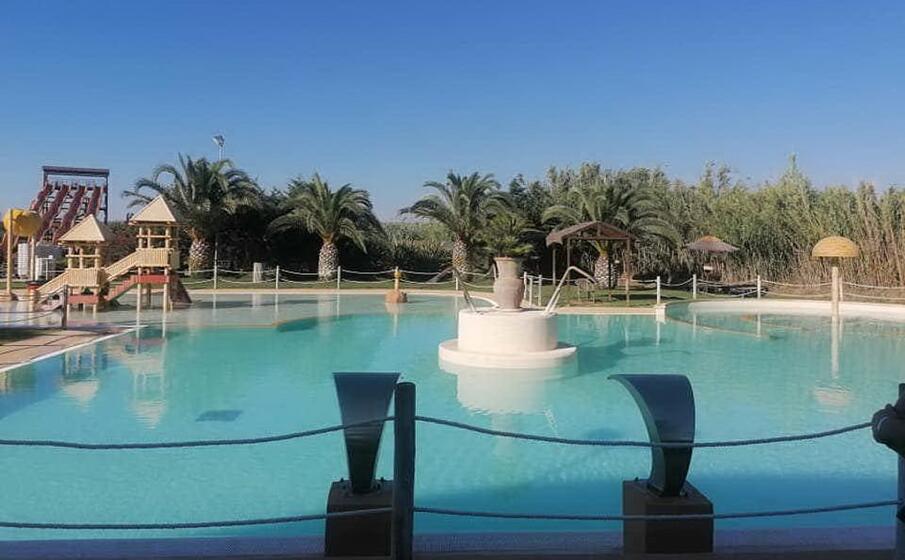 l acqua cecina village (foto facebook)
