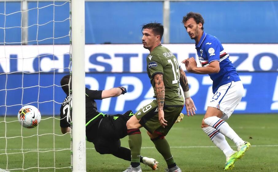 il gol di gabbiadini (ansa)