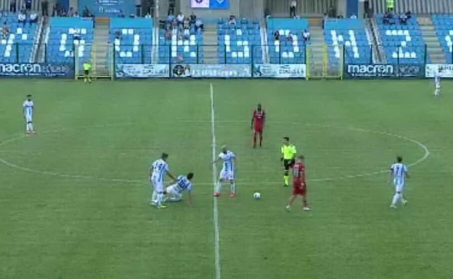 un immagine della sfida salvezza tra olbia e giana erminio