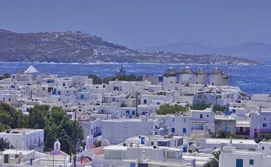 Incidente stradale, muore giovane perugina in vacanza a Mykonos Incidente stradale, muore giovane perugina in vacanza a Mykonos