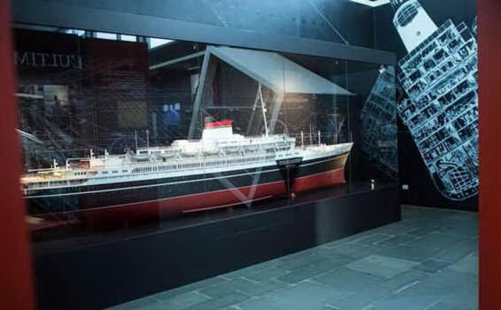 un modellino dell andrea doria (archivio ansa)