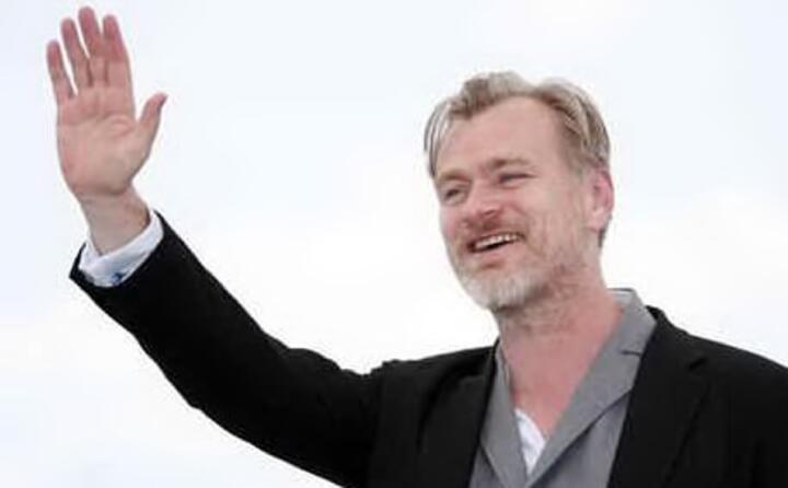 il regista inglese compie cinquant anni
