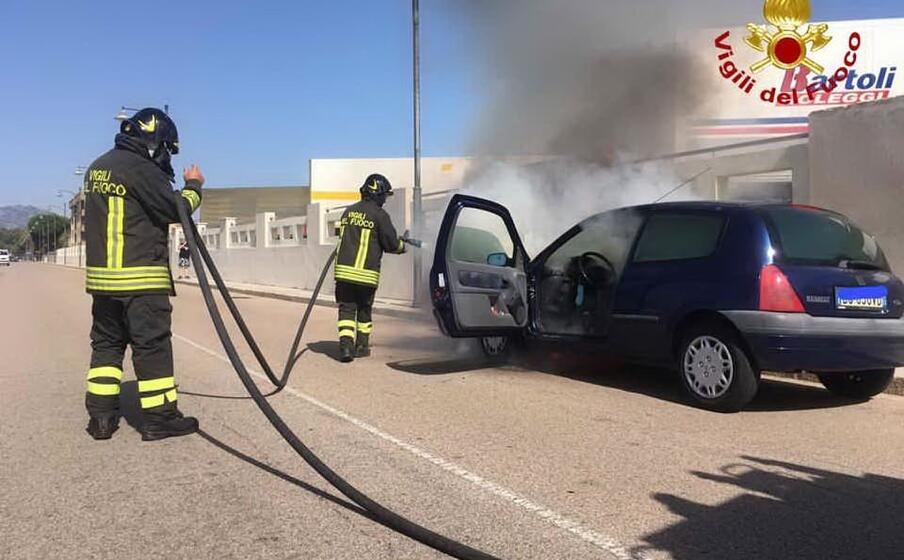 (foto vigili del fuoco)