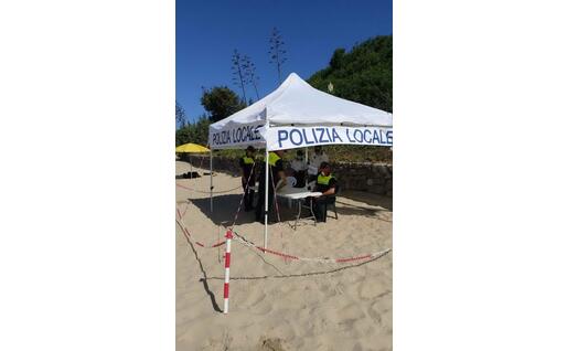 Presenza fissa della Polizia locale (foto Pani)