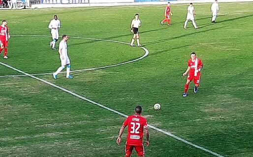 Una fase del match tra Olbia e Monza (L'Unione Sarda - foto Giagnoni)
