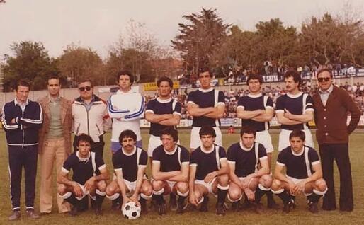 Il Carbonia calcio prima dello spareggio (foto concessa Ex Biancoblù Carbonia)