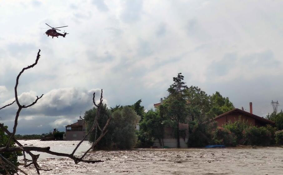 Sturm Auf Der Insel Evia Tot Und Vermisst Darunter Ein 8 Monate Altes Baby Unter Den Opfern L Unione Sarda It