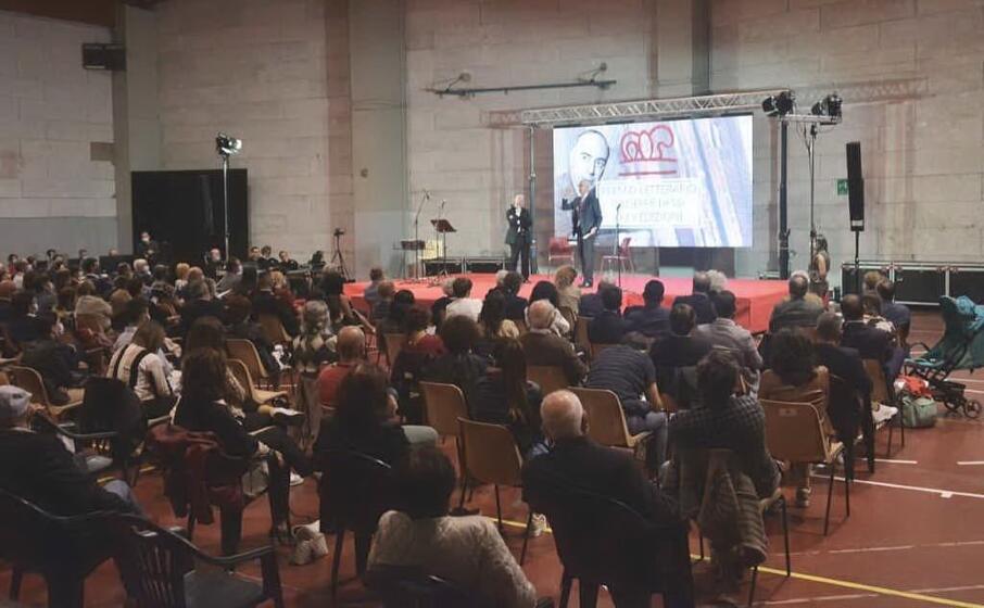 (foto fondazione dess )
