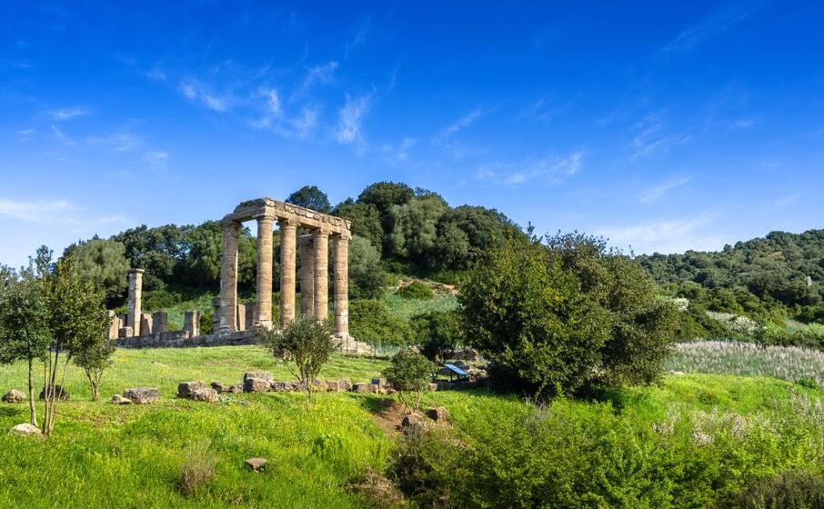 tempio di antas (istock com marmo81)