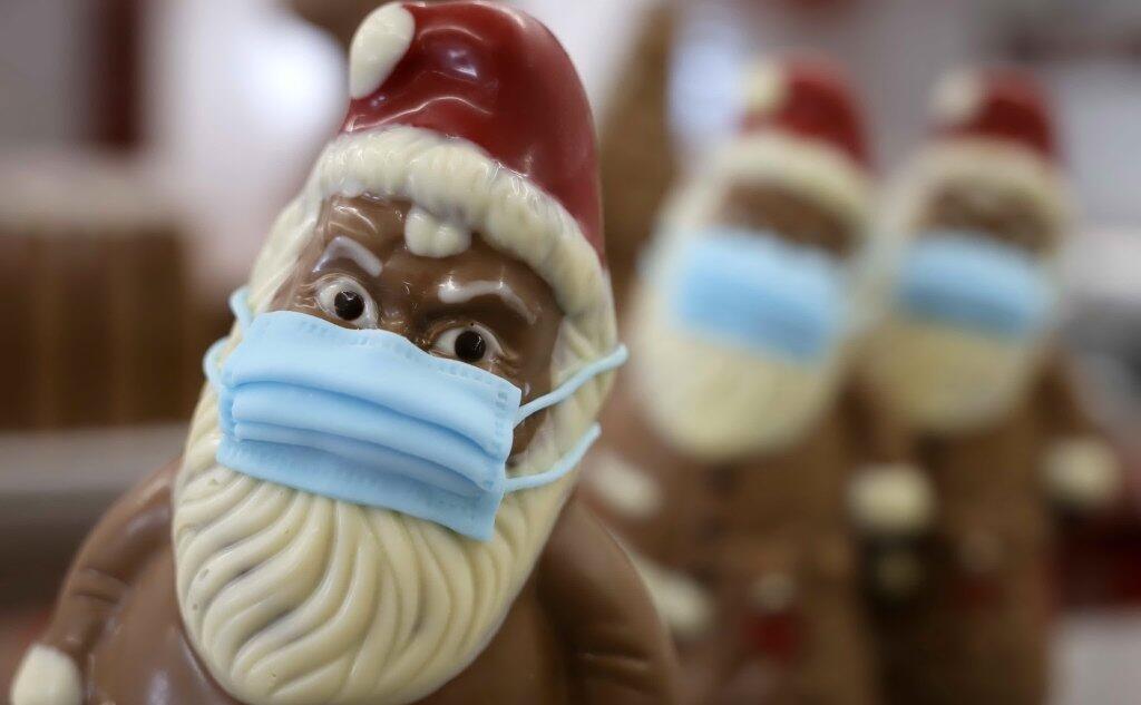 A Londra niente mascherina per Babbo Natale, ma no ai bimbi sulle ginocchia  - L'Unione Sarda.it
