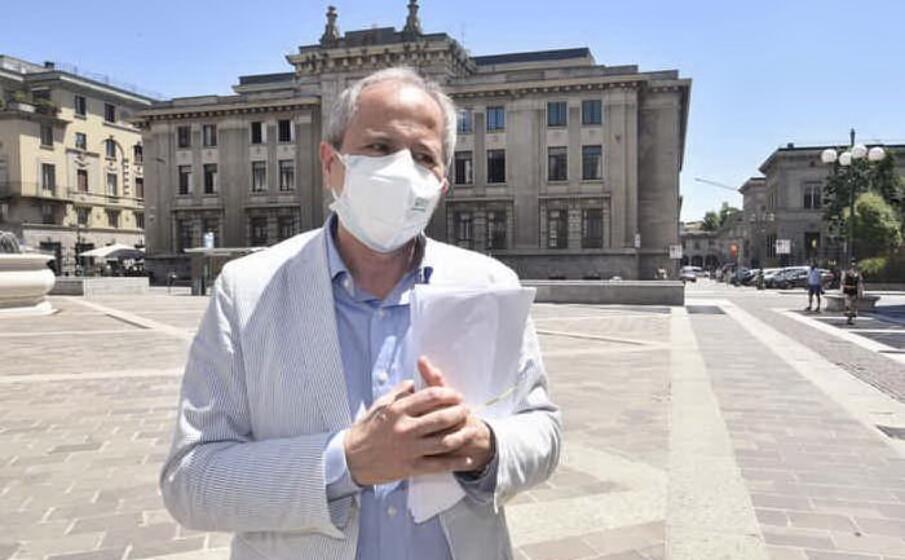 il virologo andrea crisanti (archivio l unione sarda)