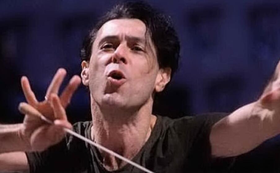 musica in lutto il 15 maggio per l addio al pianista ezio bosso 48 anni lottava da tempo contro una malattia autoimmune