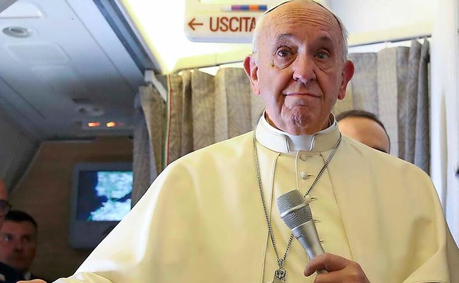 papa francesco (archivio l unione sarda)