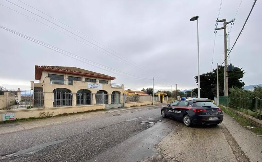 (foto carabinieri)