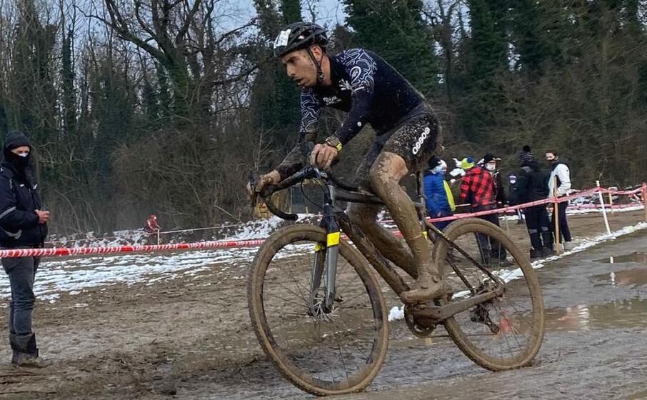 fabio aru in gara a montodine vicino a cremona (beatrice pedrinazzi)