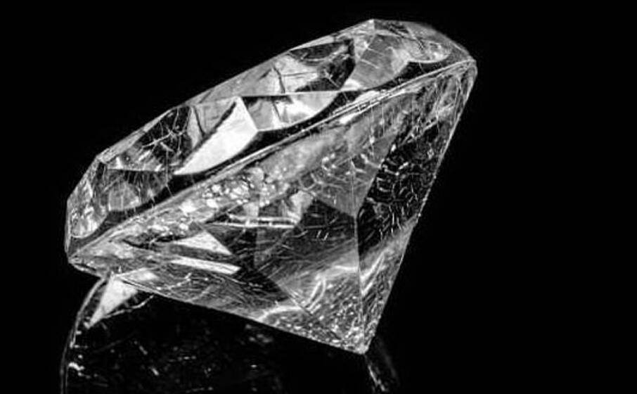 un diamante (foto www pixabay com)