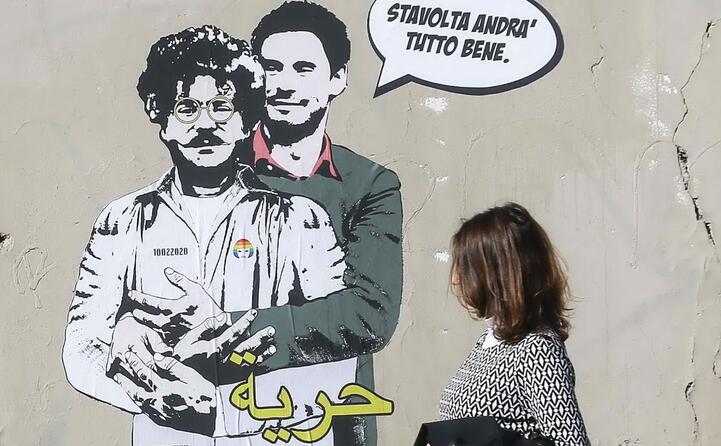 con patrick zaki in un murale di laika (tutte le foto sono archivio l unione sarda)