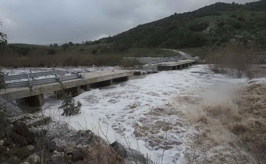 il ponte sul rio sologo distrutto dall alluvione del 2013 (archivio l unione sarda)