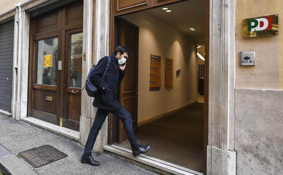 martina nella sede del pd (ansa antimiani)