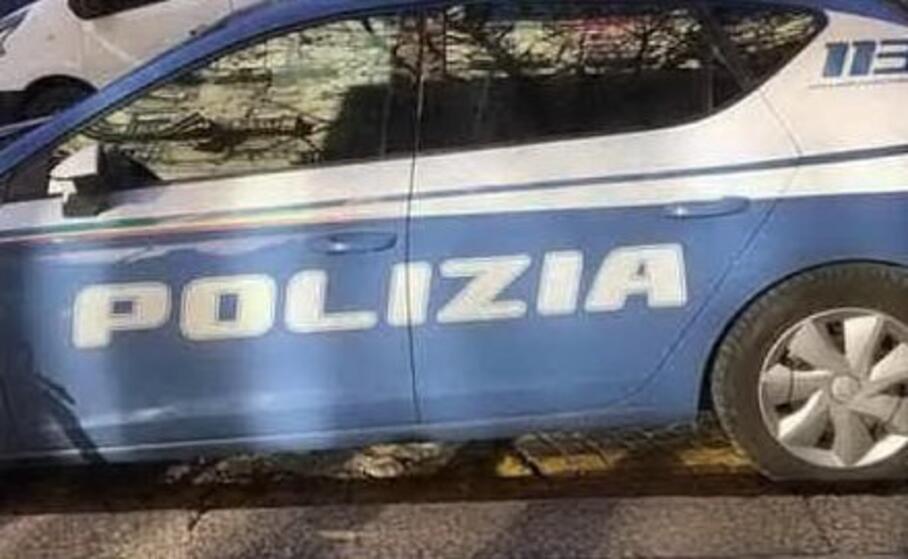 polizia (archivio l unione sarda)