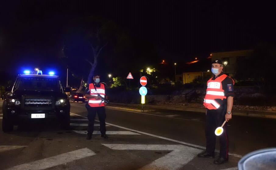 (foto carabinieri)