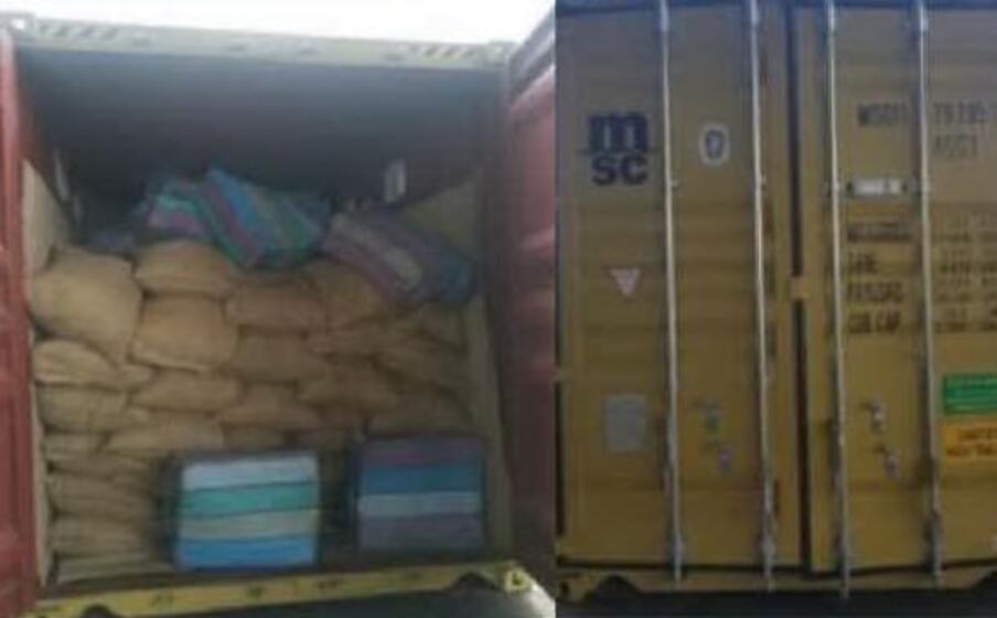 il container con la droga (foto ministro dell interno dell ecuador)