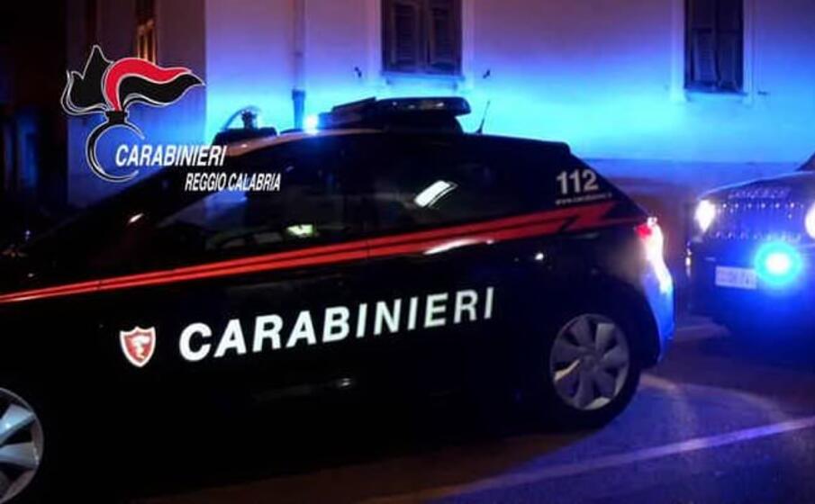 (foto carabinieri)