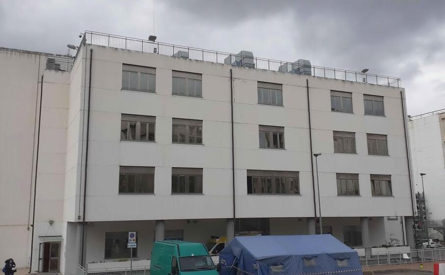 il reparto covid 19 dell ospedale di sassari (l unione sarda tellini)