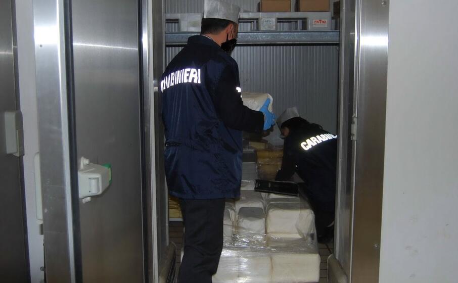 i nas in azione (foto carabinieri)