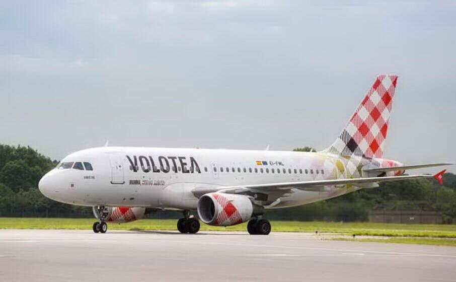 un aereo volotea (archivio l unione sarda)