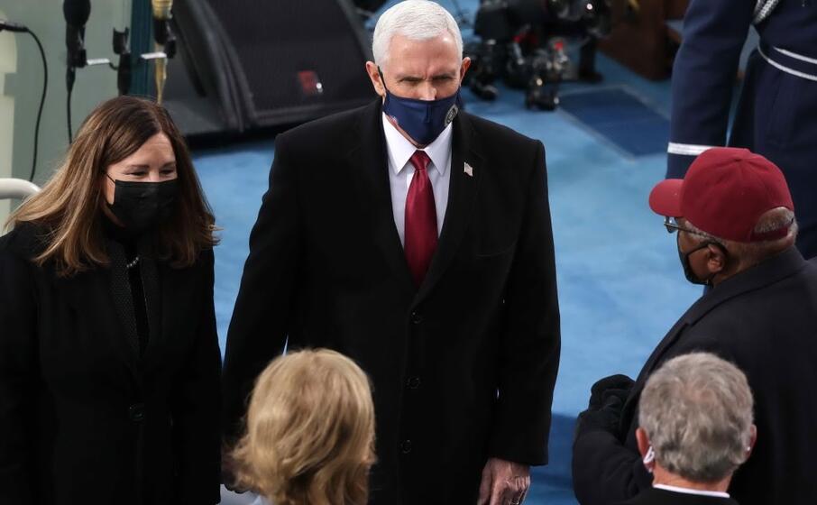 partecipa invece l ex vicepresidente mike pence (tutte le foto sono ansa)