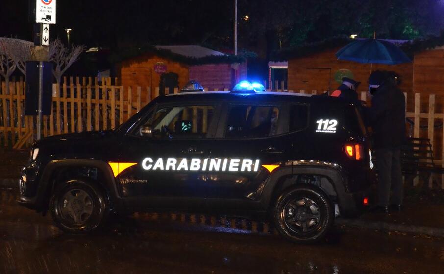 (foto carabinieri)