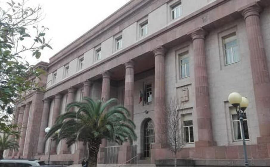 il tribunale di sassari (ansa)