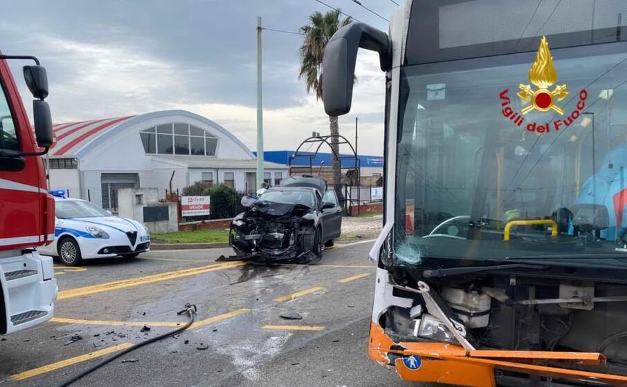 l incidente (foto vigili del fuoco)